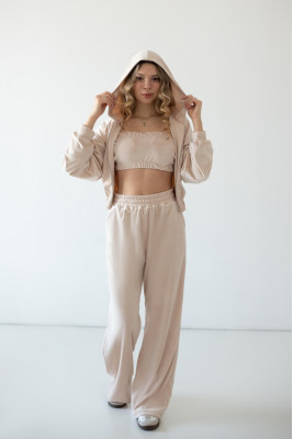 Костюм жіночий